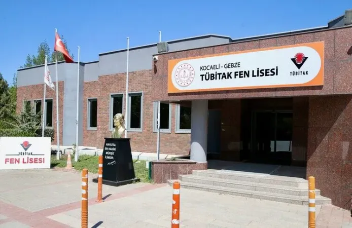 TÜBİTAK Fen Lisesi geleceğin bilim yıldızlarını bekliyor