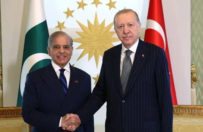 Cumhurbaşkanı Erdoğan, Pakistan Başbakanı Şahbaz Şerif'i resmi törenle karşıladı