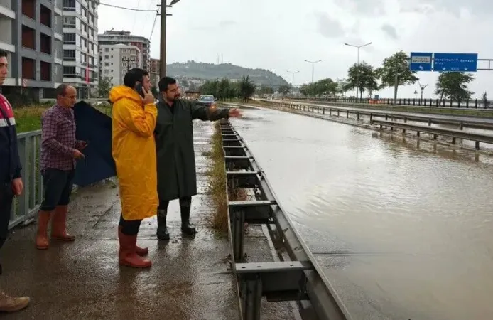 Ordu ve Giresun'da sağanak etkili oldu