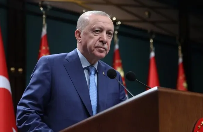 Cumhurbaşkanı Erdoğan, Marmara Depremi'nde hayatını kaybedenleri andı