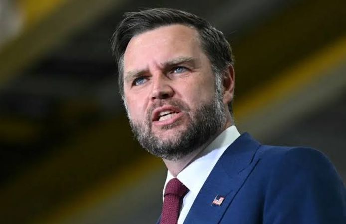 ABD Başkan Yardımcısı Vance'den İran çıkışı "Tüm seçenekler masada"