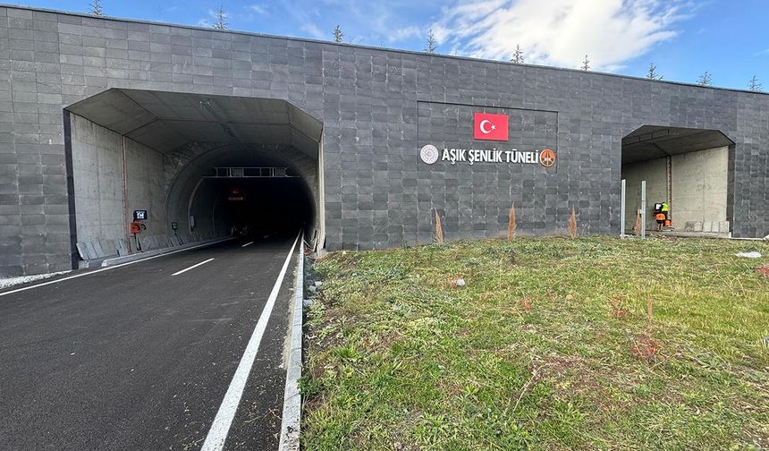 Ardahan'da gümrük kapısına ulaşım Aşık Şenlik Tüneli ile daha konforlu