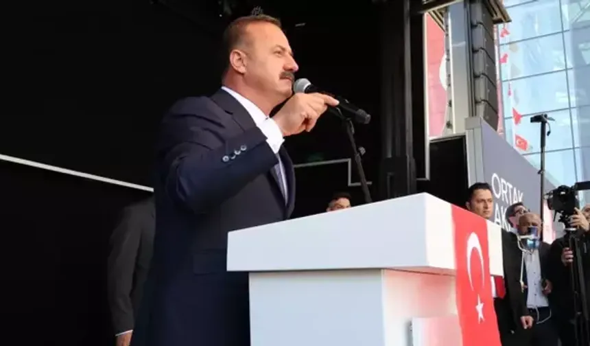 Yavuz Ağıralioğlu cephesinden partinin ismini eleştirenlere yanıt