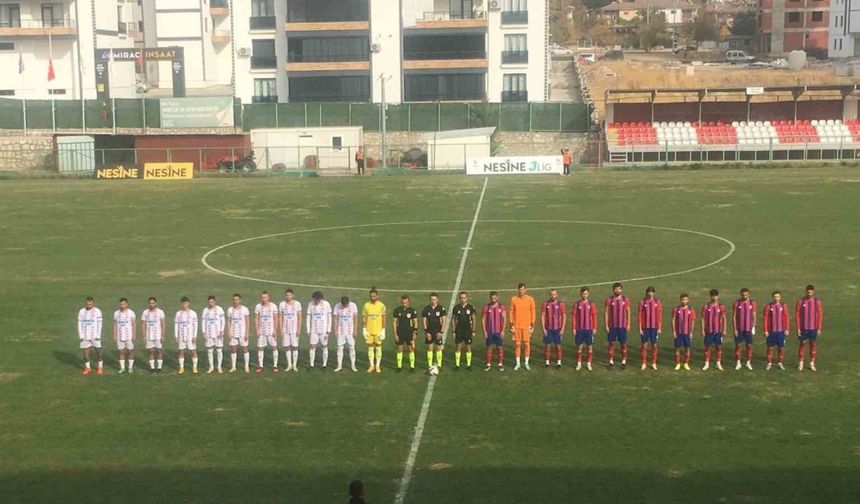 Nesine 3. Lig: 23 Elazığ FK: 3 - Silifke Belediyespor: 2