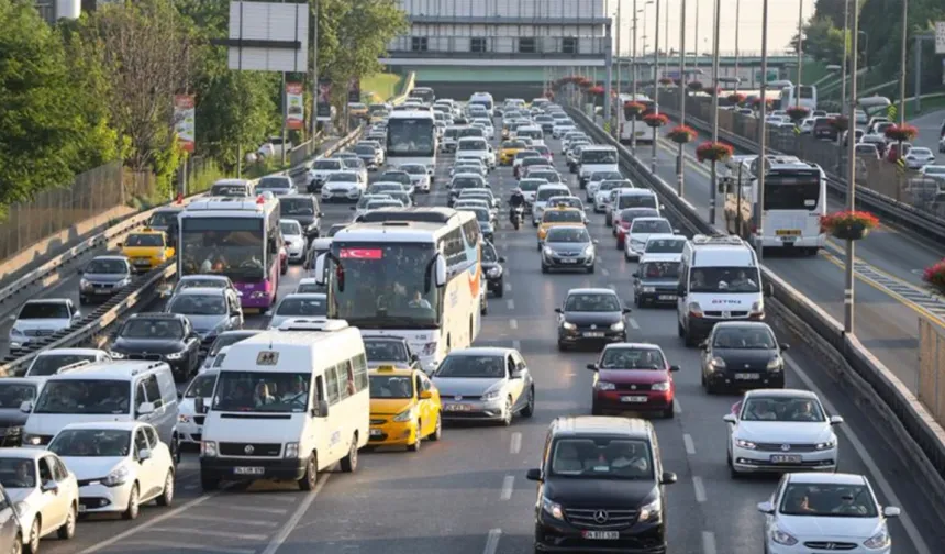 Ekim ayında 209 bin 401 taşıtın trafiğe kaydı yapıldı