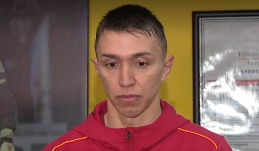 Muhabirin sorusuna kızan Muslera canlı yayını terk etti