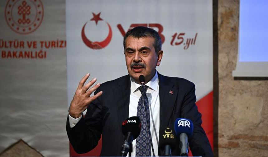 Bakan Tekin: Ana dilini iyi bilen nesiller yetiştirmek istiyoruz