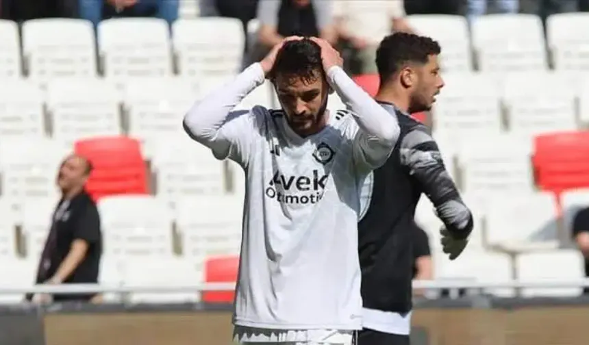 Kötü haberler peşlerini bırakmıyor: 3. Lig'e düşen Süper Lig efsanesinin 6 puanı silindi