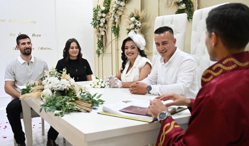 25.05.2025 tarihine evlilik yoğunluğu