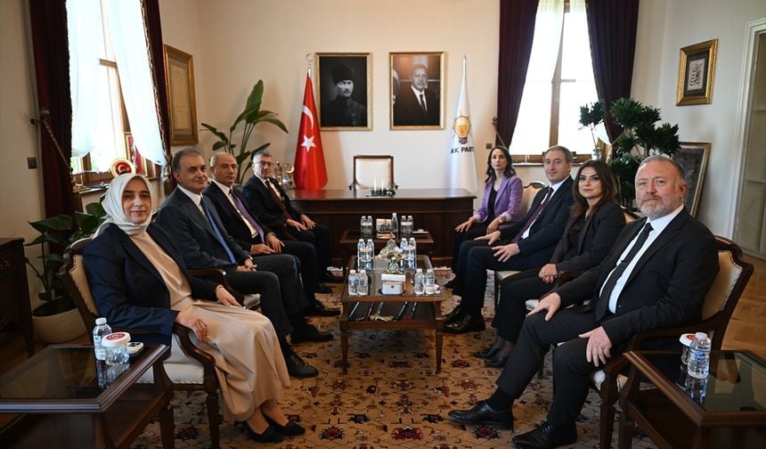 DEM Parti heyeti ile AK Parti grubu görüşmesi başladı