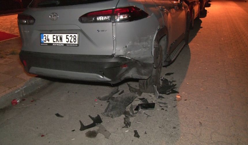 Ataşehir'de bir sürücü araçlara vura vura kaçtı