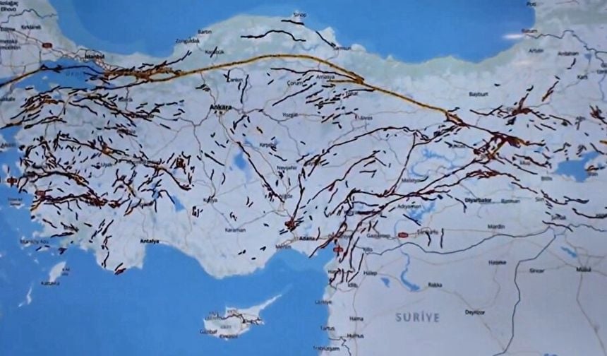 AFAD: Türkiye'de 485 diri fay segmenti var