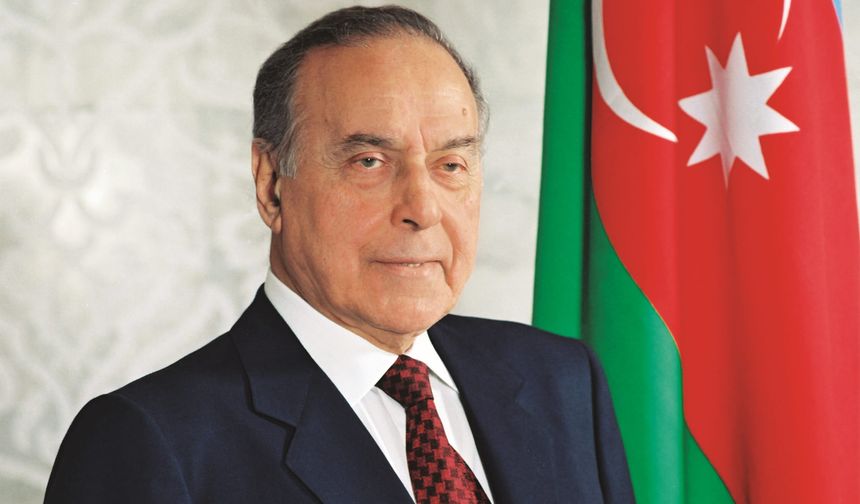 Bir Milletin Mimarından Bir Devletin Mimarına: Haydar Aliyev’in Ölümsüz Mirası