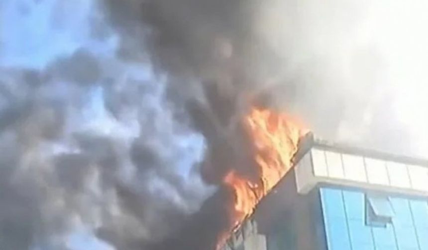 İstanbul'da tekstil fabrikasında yangın