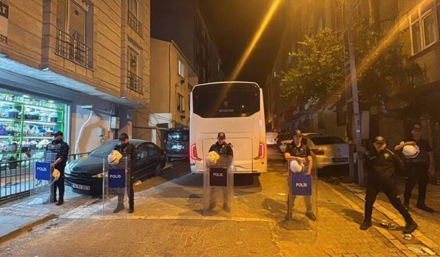 Esenyurt'ta köpek tartışmasının kavgaya dönüşmesi sonucu 7 kişi yaralandı