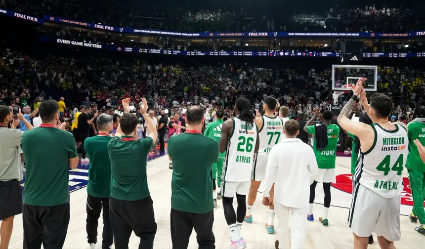 Yunan derbisinde Panathinaikos, Olympiakos'u yıktı