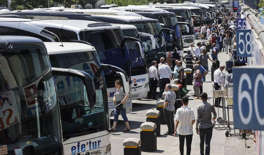 Bayram öncesi otobüs biletleri tükendi, ek seferler düzenleniyor