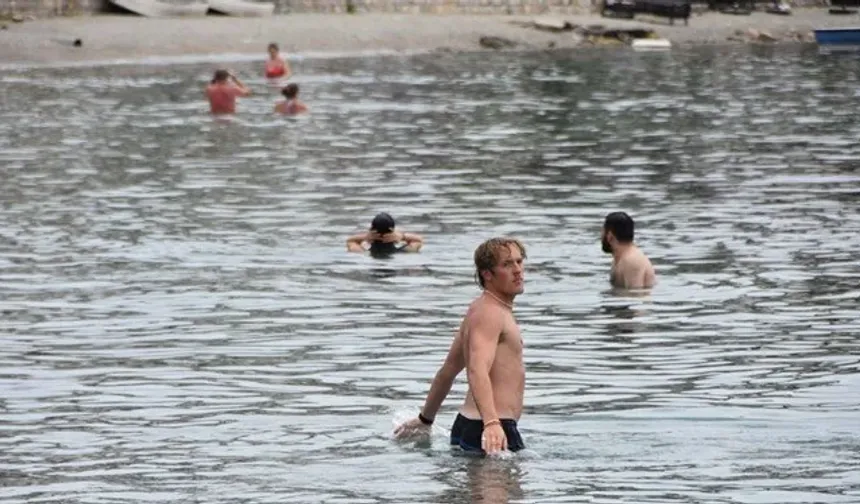 Mayısta temmuz sıcağı! Bodrum'da sahiller doldu