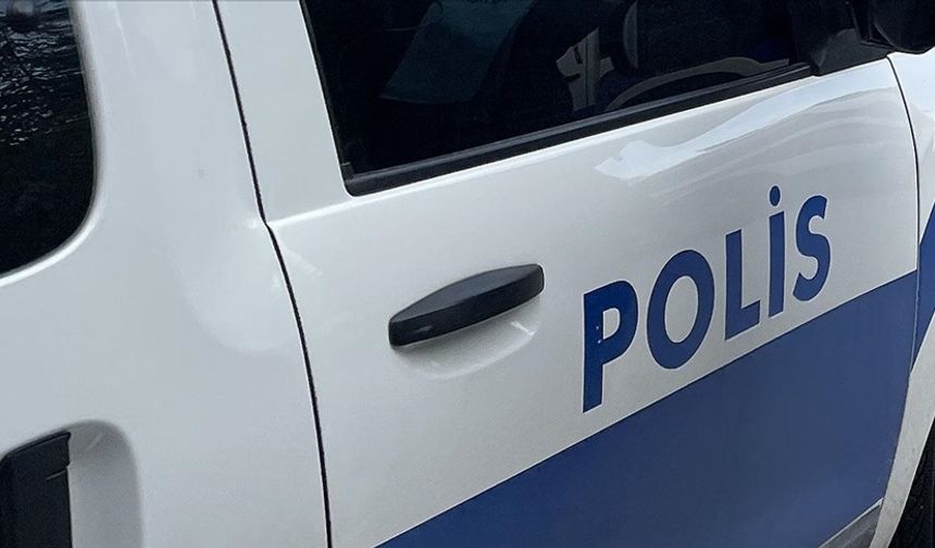Borsa işlemlerinde usulsüzlük yaptıkları iddiasıyla aranan 6 zanlı yakalandı