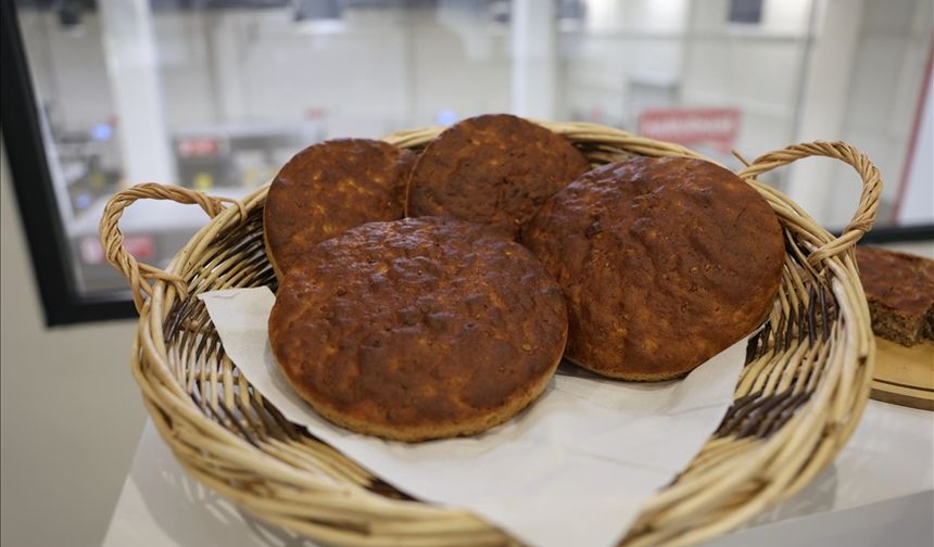 5 bin yıllık ekmek, "bereket getirsin" diye yakılarak gömülmüş