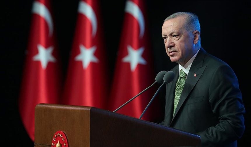 Cumhurbaşkanı Erdoğan'dan, Süper Lig Şampiyonu Galatasaray'a tebrik