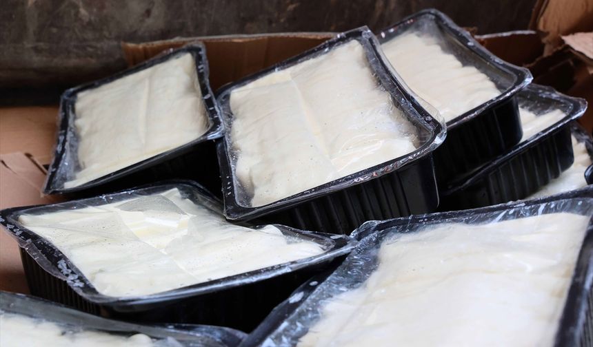 Otobüsle taşınan 700 kilogram peynir imha edildi