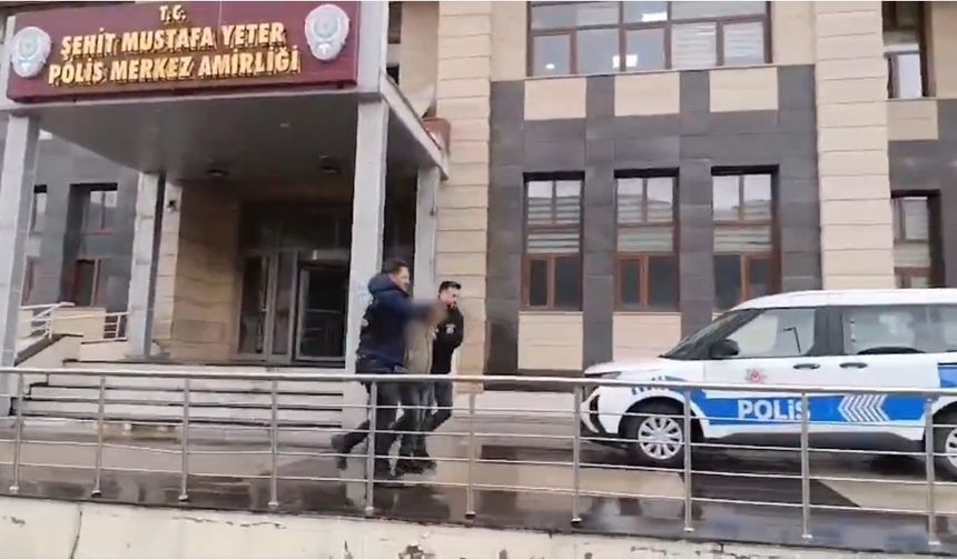 Bitlis'te cinayet işledi, İran'da yakalandı
