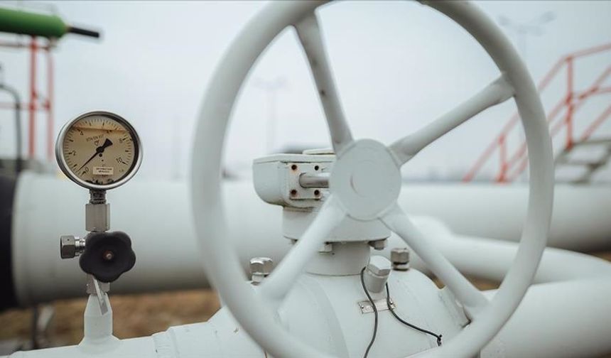 AB, Rusya'dan gaz ithalatını 2027 sonunda yasaklamaya hazırlanıyor