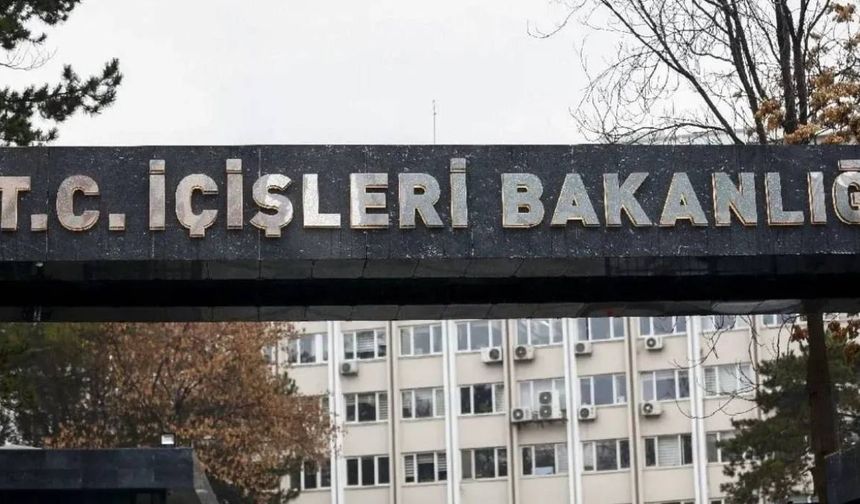 CHP'li 5 belediye başkanı görevden alındı