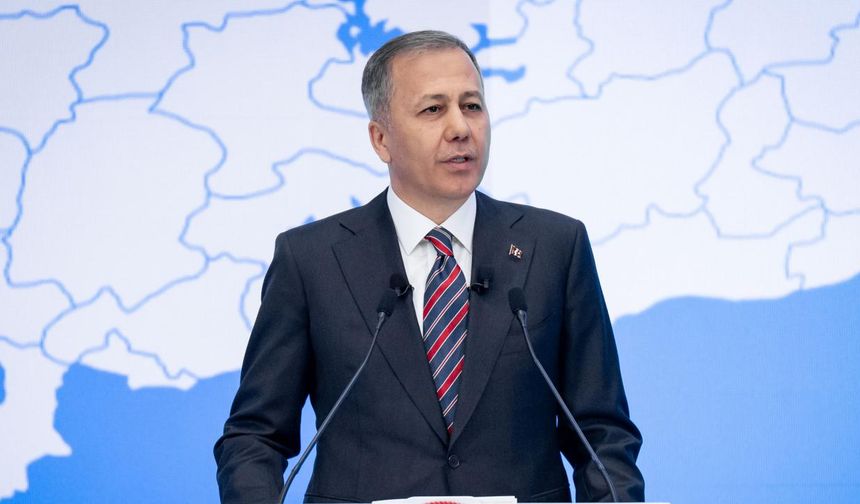 Bakan Yerlikaya: "Bayramlar bizi sevdiklerimize kavuşturmak içindir, ayırmak için değil"