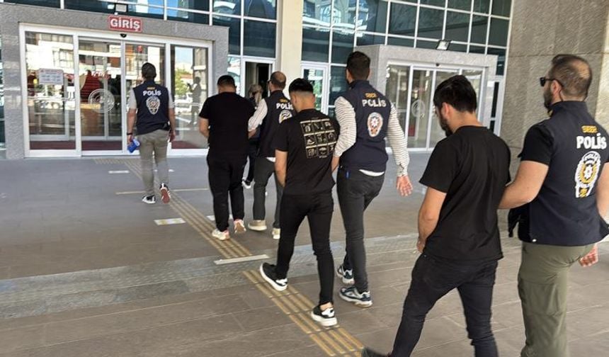 İş arayanları dolandırmaya kalkan suç örgütü çökertildi