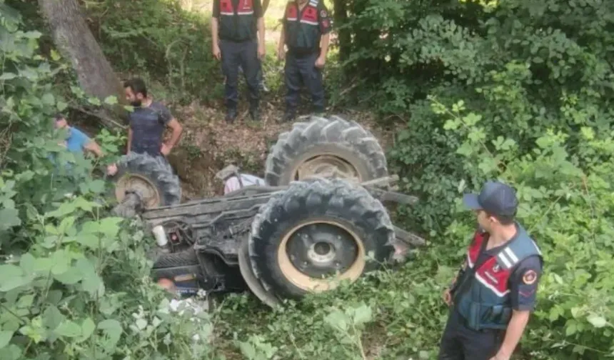 Sakarya'da traktör dere yatağına devrildi: 2 çocuk annesi kadın öldü
