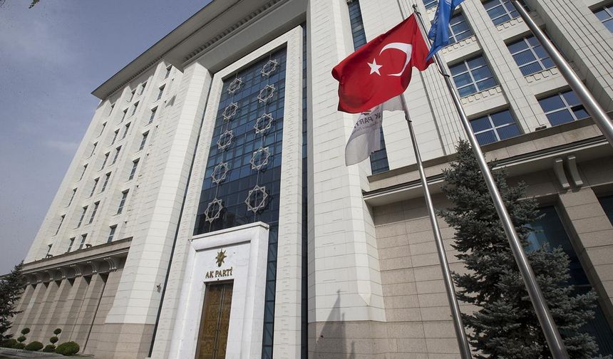 AK Parti yaz dönemini yoğun geçirecek
