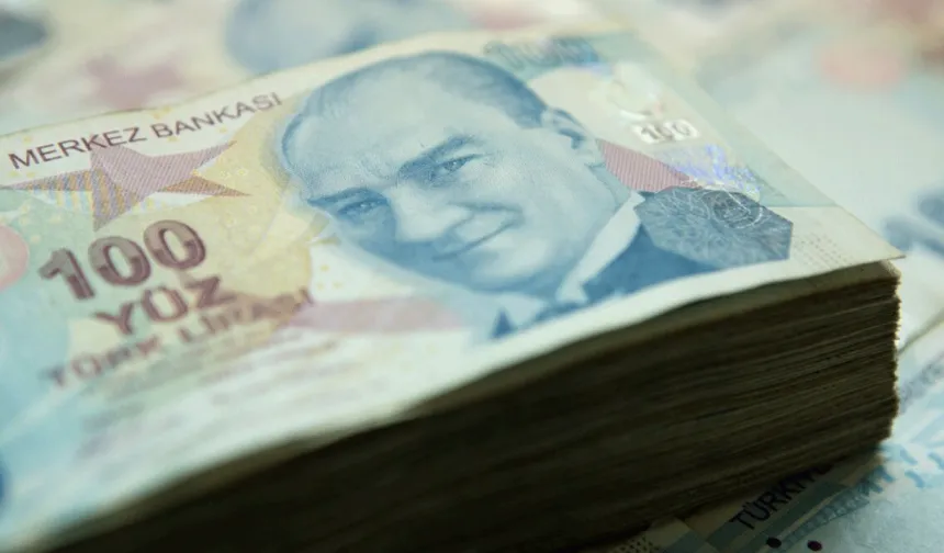 En düşük emekli maaşı için harekete geçiliyor! Kulislerdeki rakam...