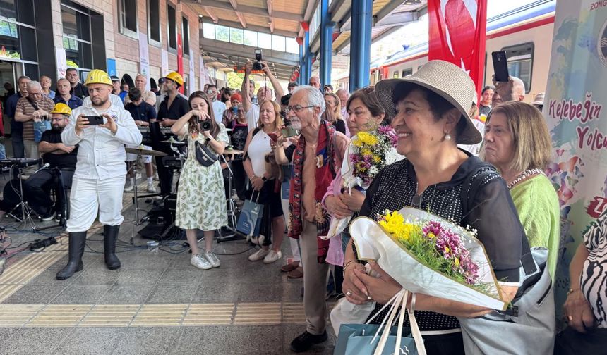 Turistik Karaelmas Ekspresi, Zonguldak'a ulaştı