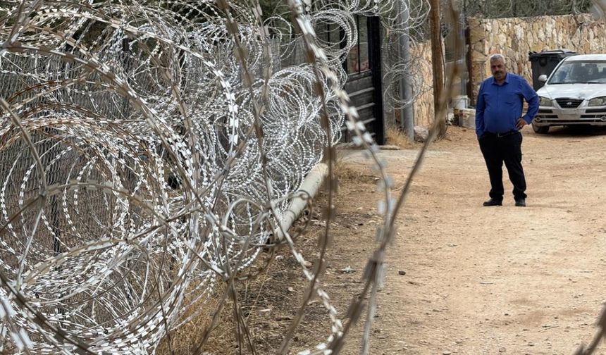 İsrail’in askeri kısıtlamaları işgal altındaki Batı Şeria’da hayatı felç etti
