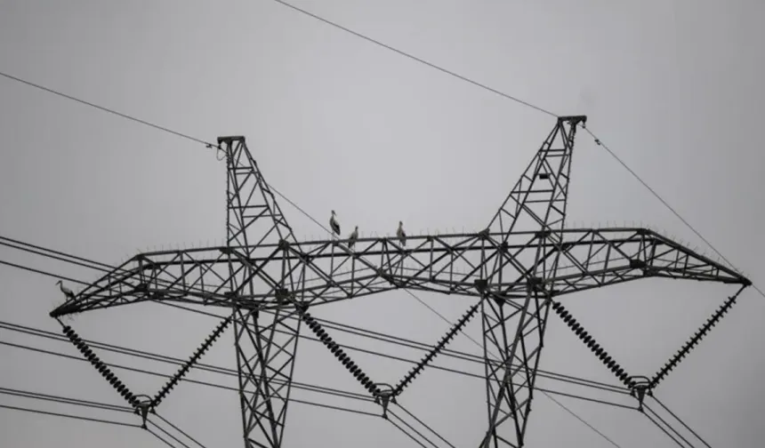 Elektrikte klima kullanımına bağlı yük artışları için önlemler belirlendi