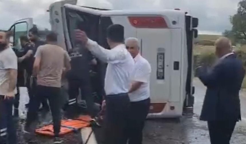 Yozgat'ta otobüs devrildi: 3 ölü, 19 yaralı