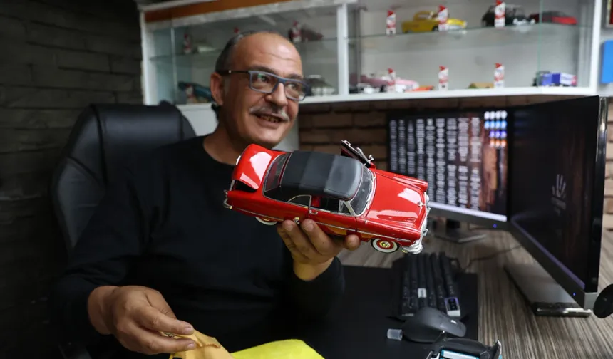 25 yılda 259 model otomobili koleksiyonuna ekledi