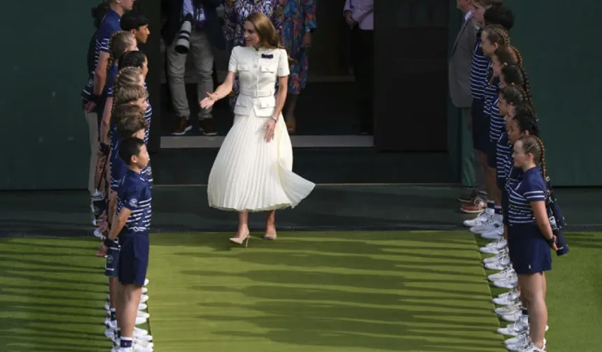 Kate Middleton, Wimbledon Tenis Turnuvası'nda ayakta alkışlandı