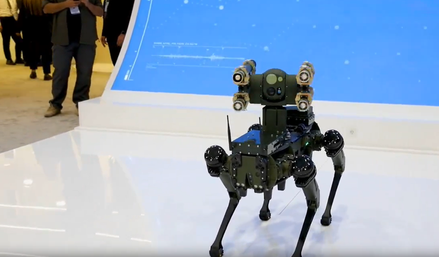Dünyanın ilk füze atan robot köpeği Türkiye'den: KOZ