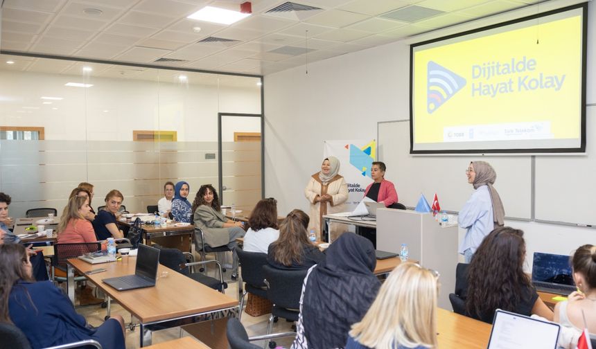 ‘Dijitalde Hayat Kolay’ projesi hibe desteğiyle kadın girişimciler dijital dünyada büyüyor