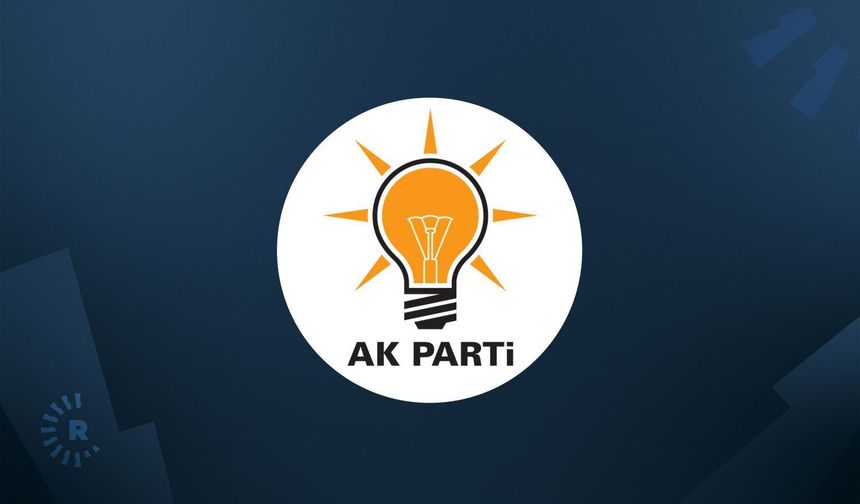 AK Parti'de üç ilçe başkanı görevden alındı