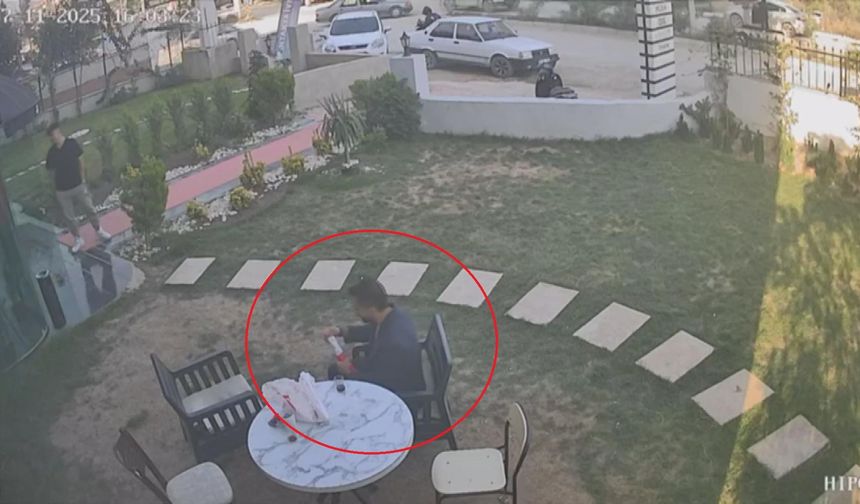 Kimi korktu kimi kaçtı, o dönerini bırakmadı