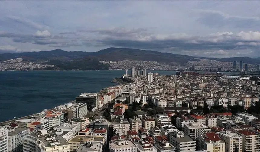 Kiralık ve satılık konut raporu yayımlandı: İzmir'de kiralar düşüşe geçti