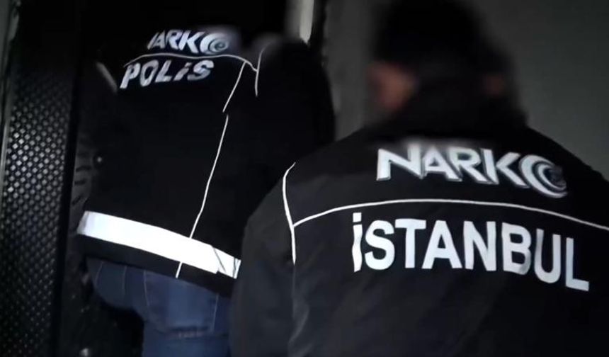 İstanbul ve İzmir'de yaklaşık 7 milyon uyuşturucu hap ele geçirildi