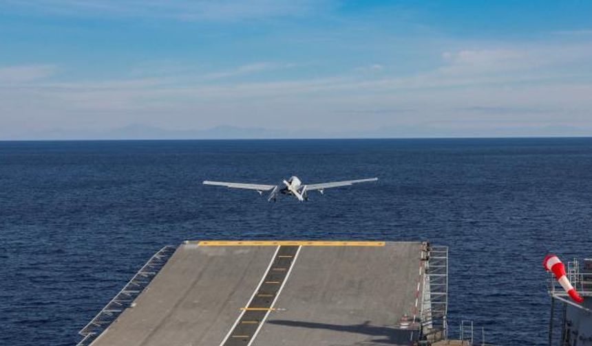 Bayraktar TB3 ve Albatros-S KİDA'dan Mavi Vatan'da güç gösterisi