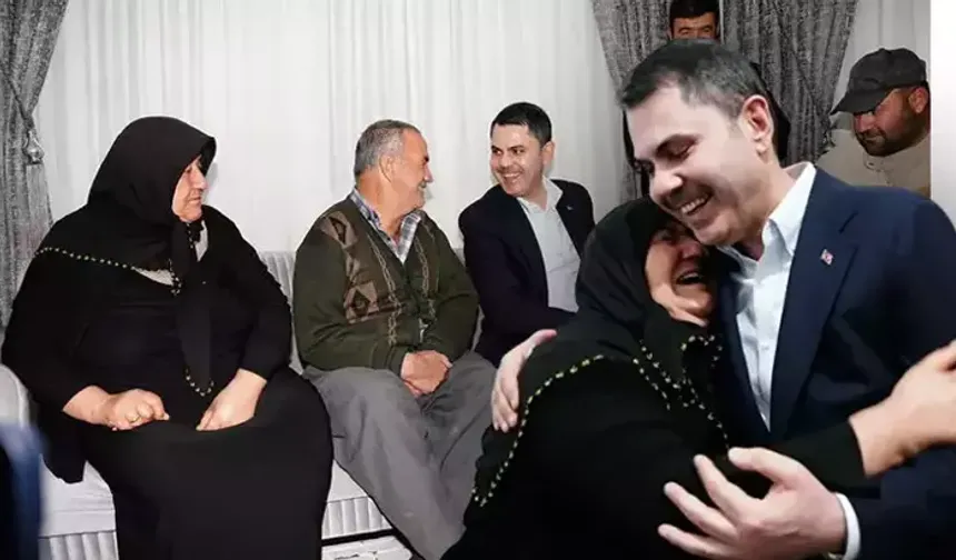 Murat Kurum'u gözyaşlarıyla karşıladılar! "Sayenizde villa gibi evlerde oturuyoruz"