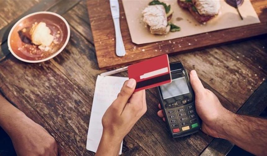 Restoran ve kafelerde ek ücret dönemi sona erdi