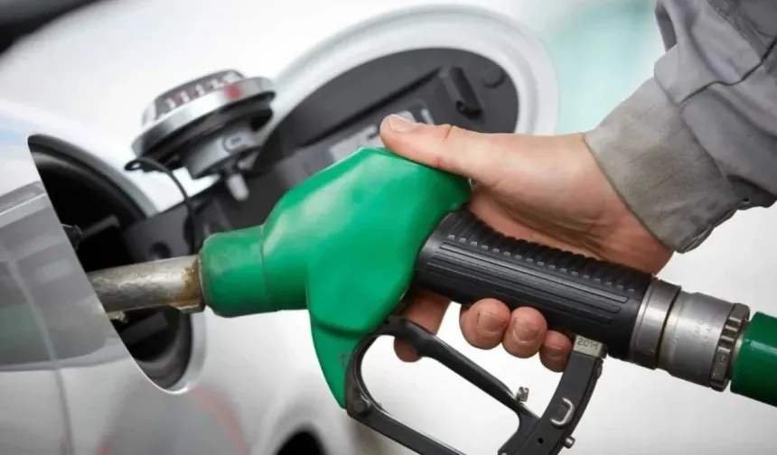 Ucuz akaryakıt için İspanya'ya gidiyorlar!